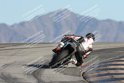 media/Jan-10-2026-Race Pace (Sat) [[3e4fee349c]]/2-Verified/Session 4 (Turn 12 Backside)/